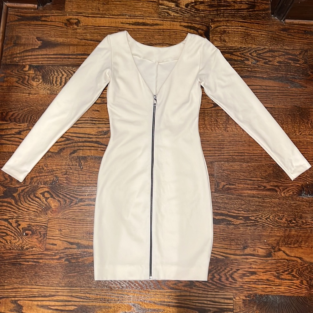 Amanda Uprichard long Sleeve off-white women’s dress women’s Petite - Picture 2 of 8
